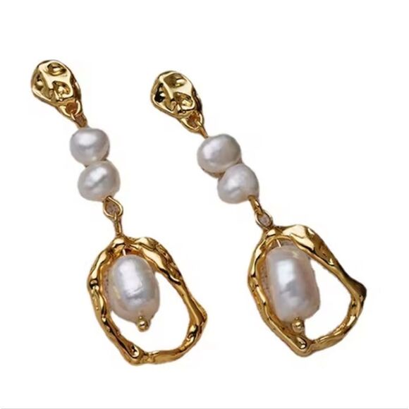 18K Gold Plated Freshwter Pearl Drop Earrings  - Picture 6 of 6